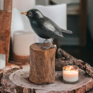 Hand-Carved Wooden Blackbird Figurine - Realistic Bird Sculpture, 12cm High, Eco-Friendly Home Decor, Collectible Artwork