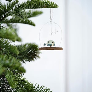 Handcrafted Tiny Caravan Scene Hanging Decoration - Handmade Cute Tin and Wood Caravan Holiday Decoration Memento