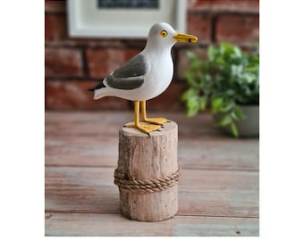 Wooden Sea Bird SEAGULL ON POST / Hand Carved Fairtrade Ornament / Seagull 22 cm High / Gift Seaside Nautical Maritime Seabird Carving