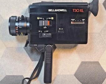 NICE Bell & Howell T30 XL Super 8 movie camera Power TESTED