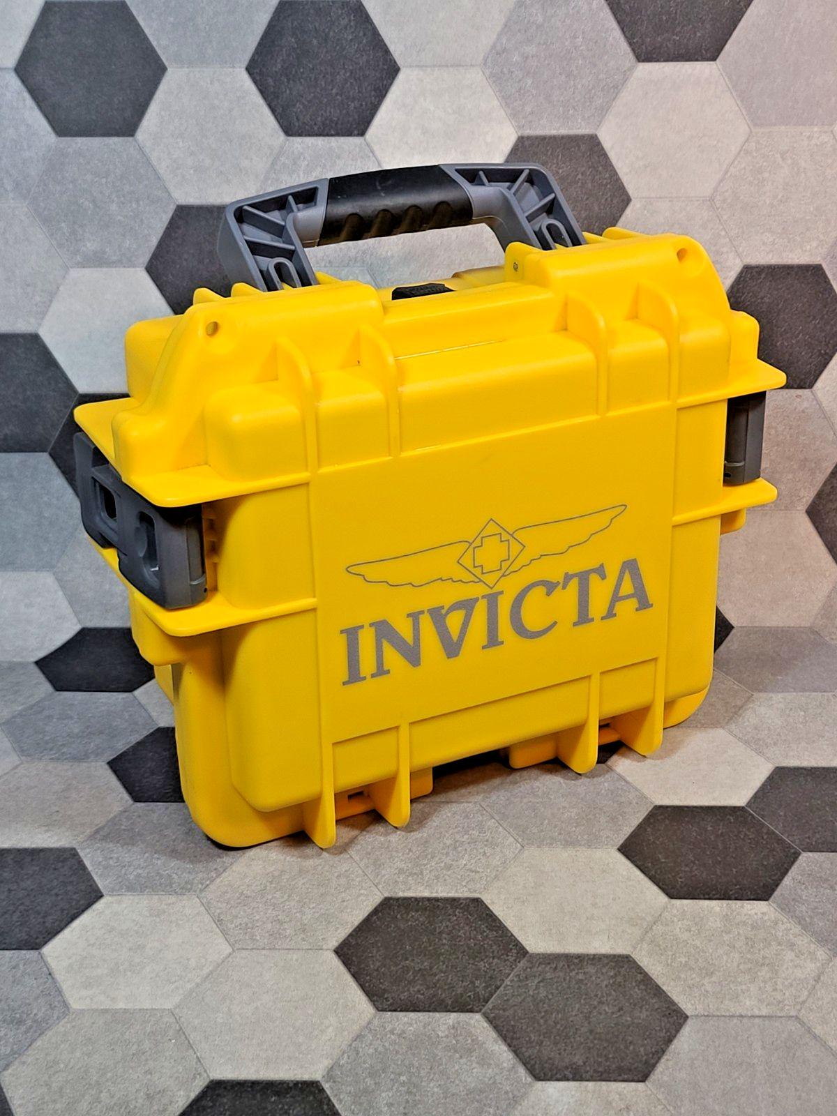 INVICTA イエローケース 保護ケース 【公式通販】