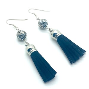 Quaste Ohrringe, Boho Fransen Ohrringe, Lederschmuck, Leder Quasten, Leder Fransen, Boho Hippie Ohrringe, Trending, Statement Schmuck, Geschenk Ihr