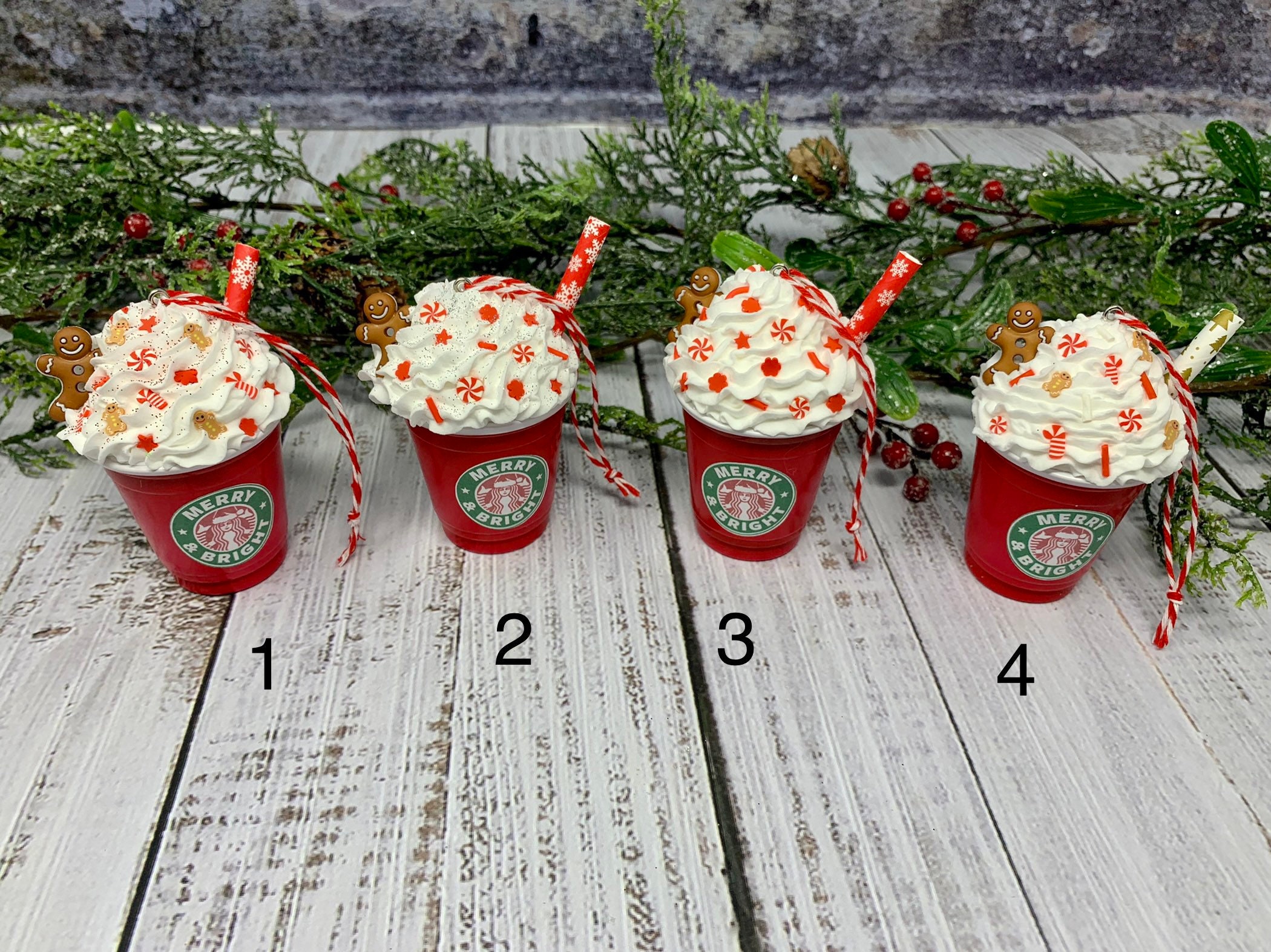 Starbucks Dévoile Ses Gobelets De Noël 2021