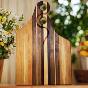Personalized Romeo & Juliet Charcuterie Board: Rustic Wood Cutting Board