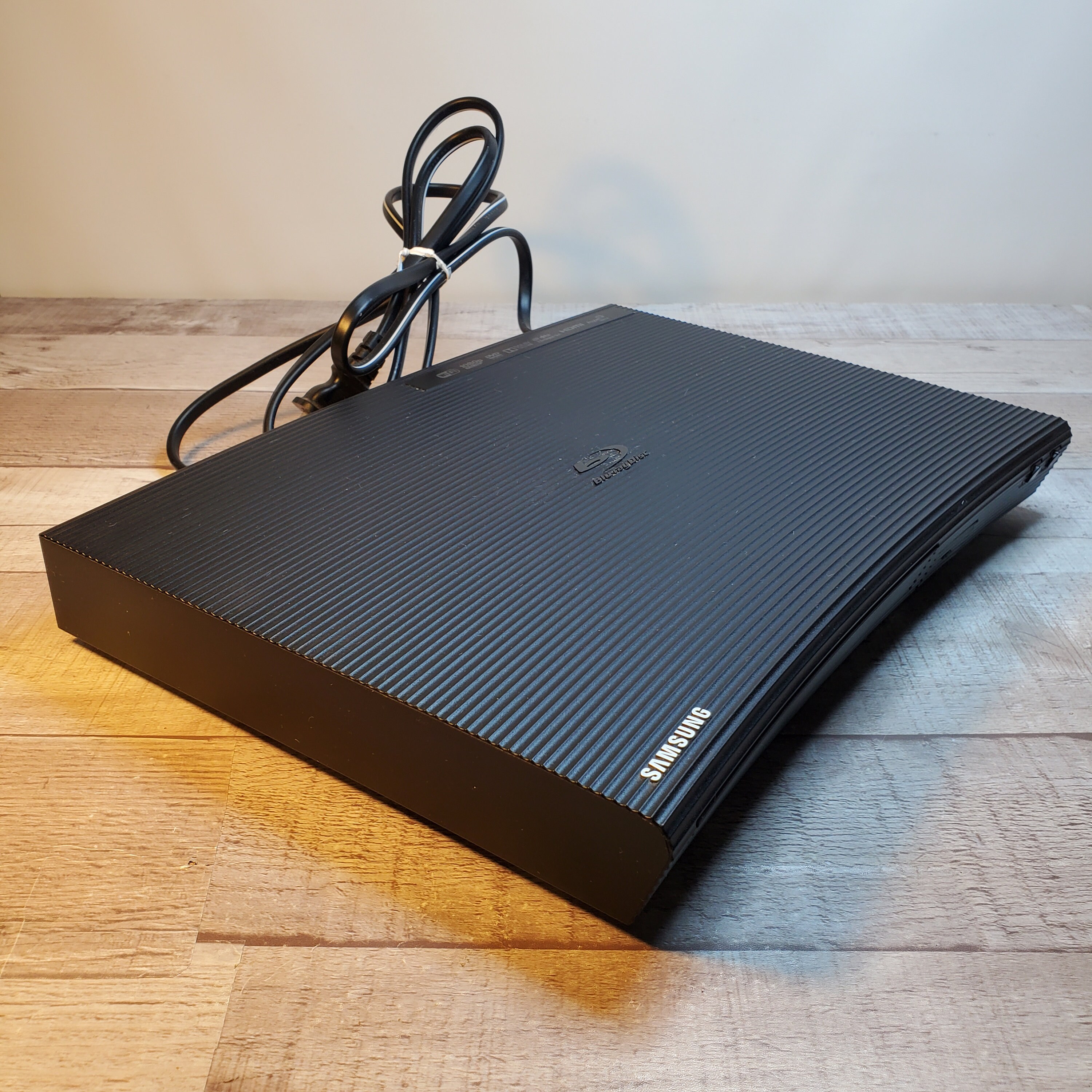 Samsung Bluray Disc DVD Player Wifi Streaming Curved Home Theater BDJ5700 Replacement No