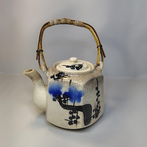 Vintage Japanese Crackle Glaze Teapot Bamboo Handle Mid Century Stoneware (AF#349)