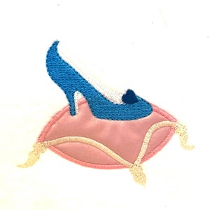 Princess glass slipper DIGITAL embroidery and appliqué design to be stitched out on an embroidery machine
