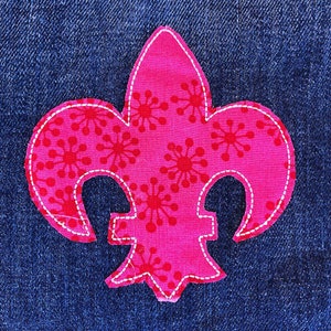 Classic Fleur-De-Lis DIGITAL Embroidery and Applique Design in Three Different Sizes
