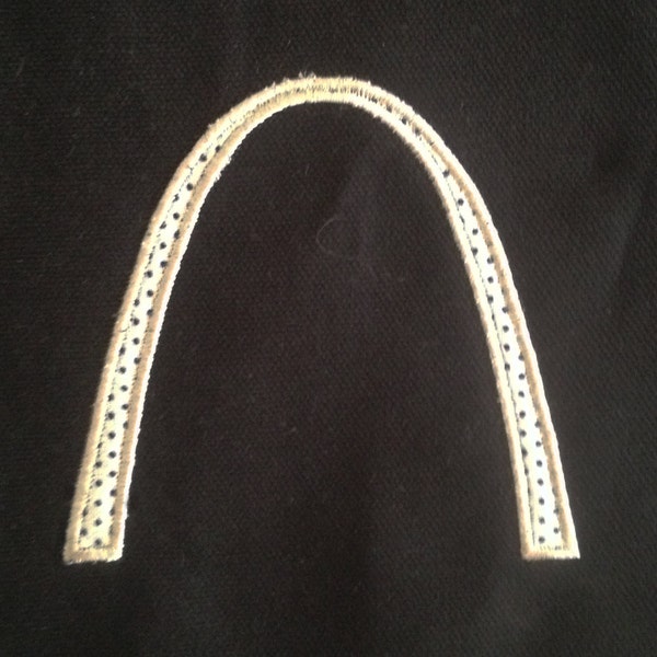 St. Louis Arch machine embroidery and appliqué designs in several sizes and styles.