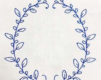 Simple and elegant hand drawn style wreath machine embroidery design – perfect frame for a name, date or initial