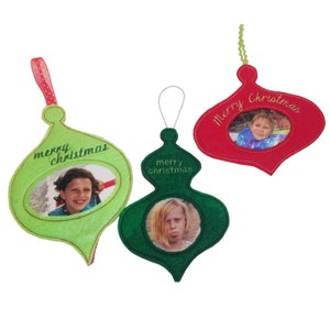 In-the-Hoop DIGITAL Machine Embroidery Design - A Retro Ornament Picture Frames