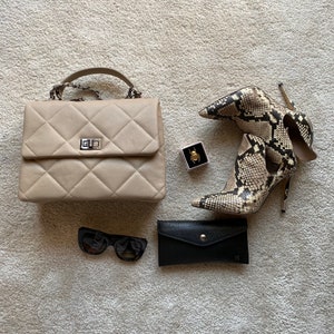 Bolso beige y bolso bandolera para mujer en cuero genuino / Correa de cadena / Bolso de cuero italiano
