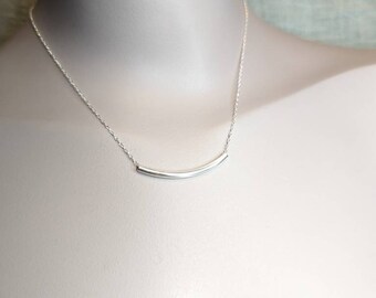 Sterling silver curved tube necklace, curved bar pendant, tube necklace, everyday necklace, gift for a girlfriend, handmade in UK