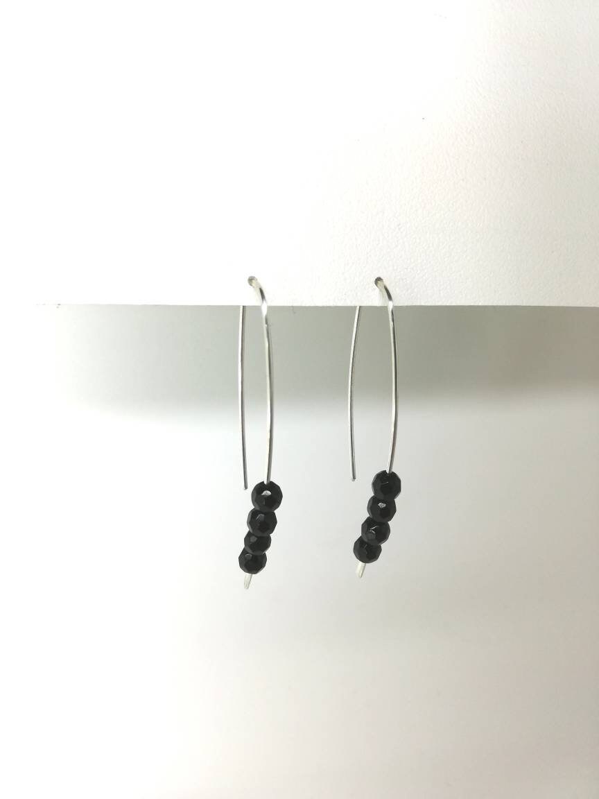 Un Paio Di Lunghi Orecchini Da Sogno Fatti A Mano Con 925 Ganci In Argento Massiccio. - Italia