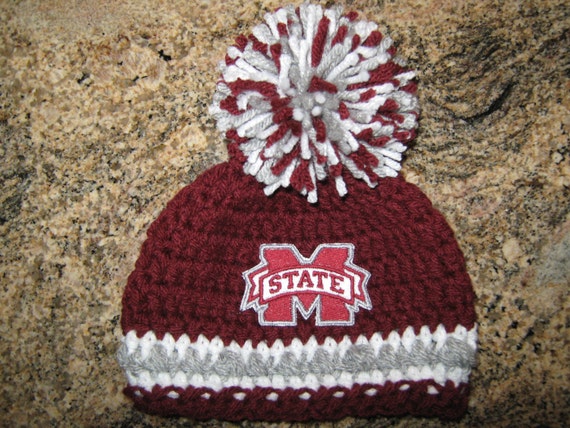 maroon baby hat