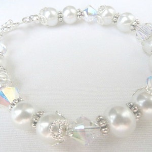 Pearl Bracelet For Bride Wedding Bracelet Bride Bracelet Flower Girl Bracelet Bridesmaid Bracelet Bridal Jewelry Wedding Jewelry Communion