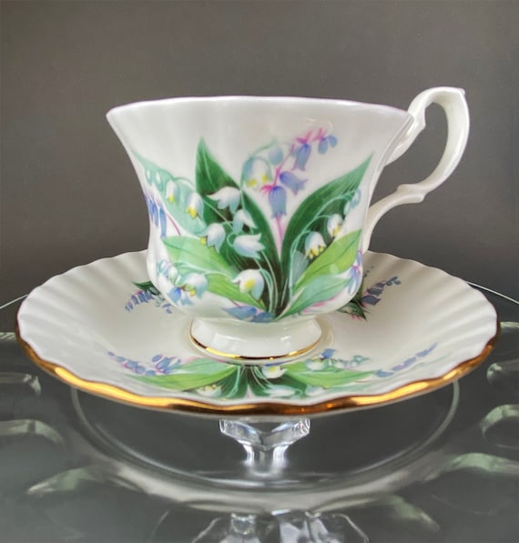 Royal Albert Cup and Saucer Summertime series (DEB) Royal Albert Cup and Saucer Summertime series (DEB)