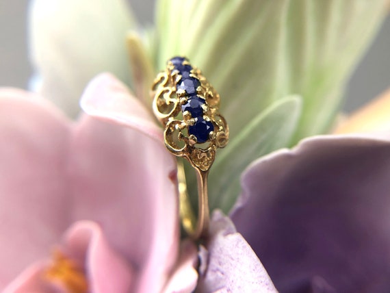 Vintage 14k Gold Sapphire Filigree Ring. Elegant … - image 4