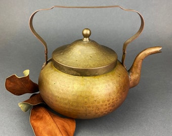 Antique Copper and Tin Kettle with Beautiful Patina. Hand Hammered Collectible Kettle for Kitchen Decor, Restaurant Prop or Rustic Home.