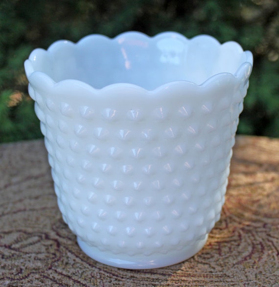 Milk Glass Planter with Hobnail Pattern and Scalloped Rim.
