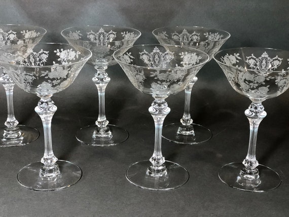 Vintage Cut Crystal Champagne Glasses. Set of 9 Vintage Glasses with Daisy  Motif. Fine Stemware.