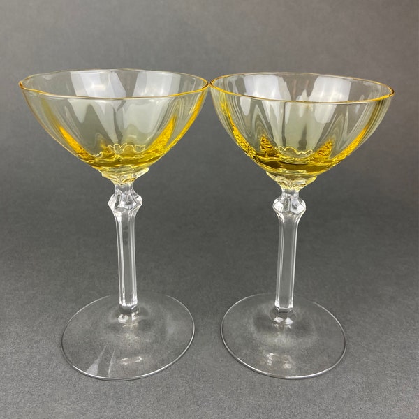 Vintage Fostoria Crystal Topaz Tall Claret.  Light Yellow Stemware. Set of Two Gold Footed Glassware. Fine Dining.