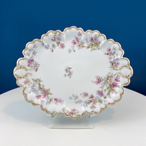 Oval Haviland Limoges Platter with Scalloped Edge. Stunning Porcelain Serving Dish. Wild Roses Motif. French Country. Serviceware.