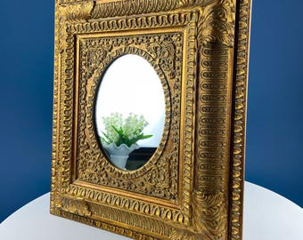 Antique Gold Gilt Carved Wood Ornate Frame with Oval Mirror. Chic Home Decor. Wall Hanging. Classic European Design.