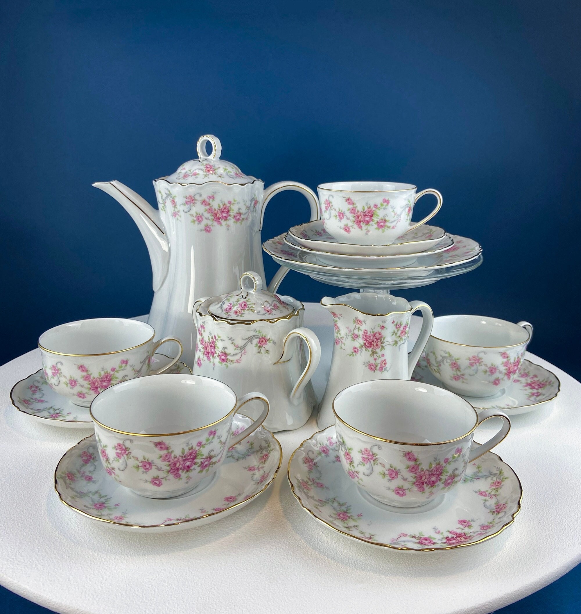 Antique Hutschenreuther Porcelain Tea Set. Teapot, Sugar Jar Antique Hutschenreuther Porcelain Tea Set. Teapot, Sugar Jar