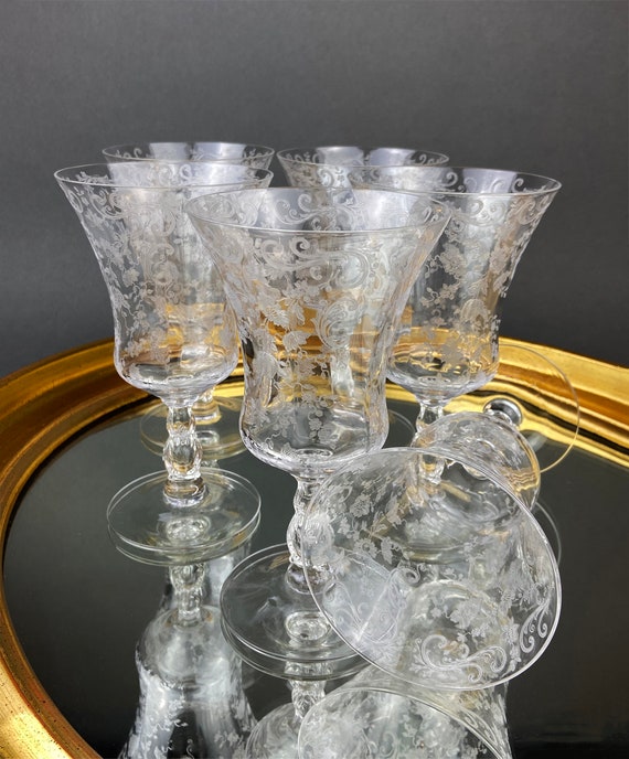 Crystal Clear Wine Glasses With Gold Rims. Set of Seven Large, 8