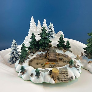 Dept 56 Pine Point Pond. Retired Christmas Village Accessory. Large Pond with Trees, Rocks, Fish in Water. Stunning Details. Holiday Decor.