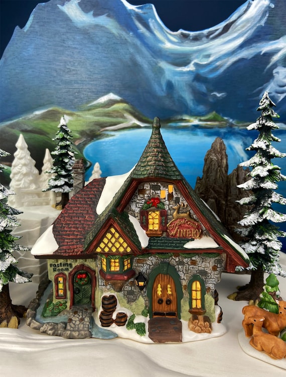 Dept 56, Sleepy Hollow School. Illuminated, Porcelain Christmas