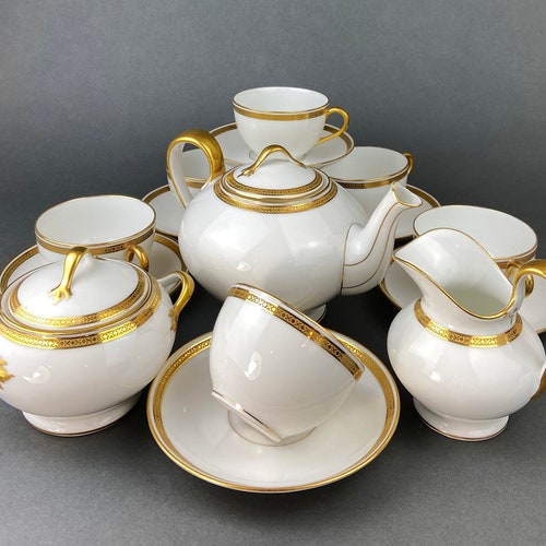 Antique Limoges Porcelain Tureen. Wedding Band China. shops Soup Serving Dish. Finest Porcelain by Haviland, France