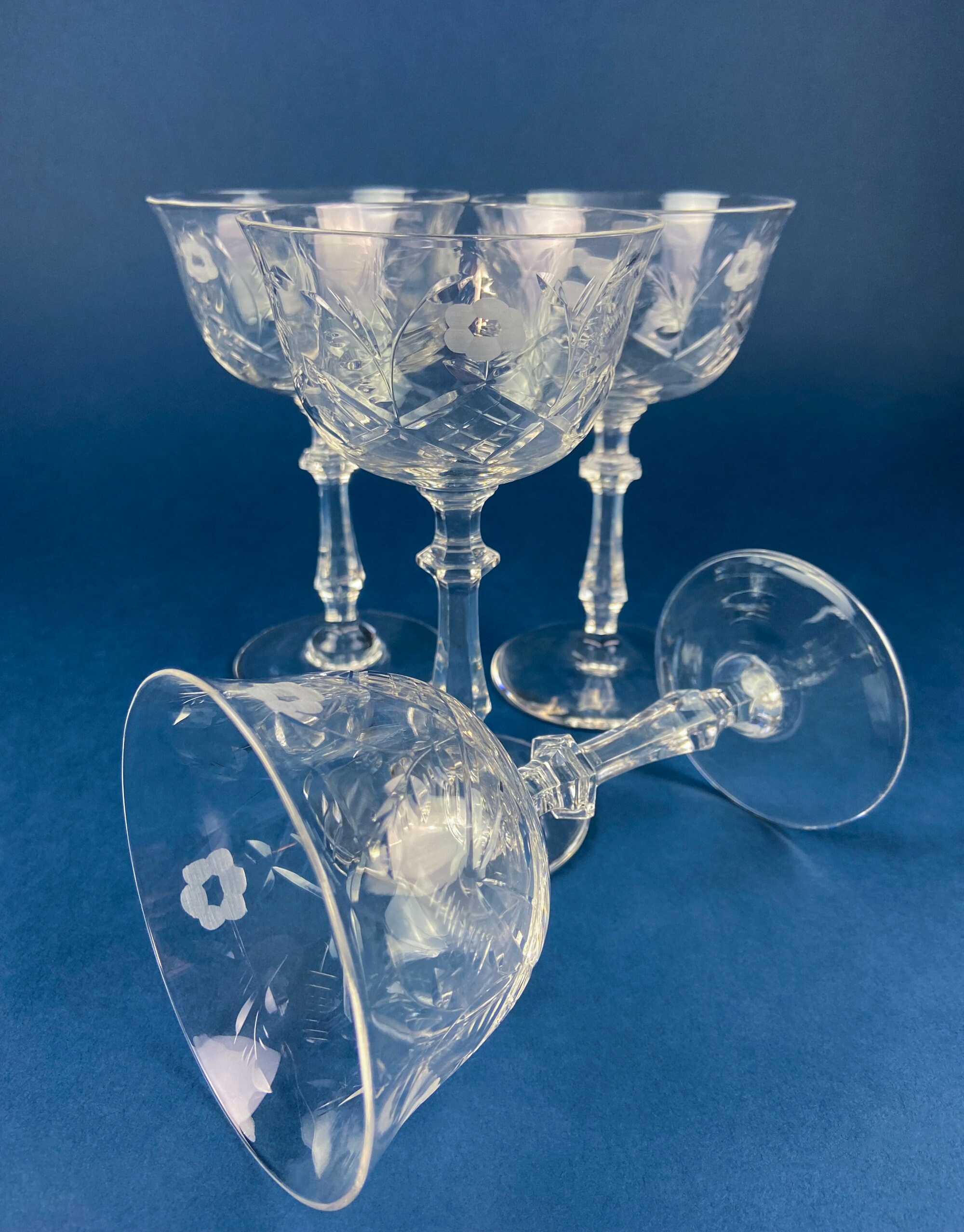 Set di 4 calici da champagne quadrati da 200 ml, in cristallo