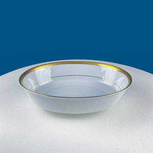 Cuenco Ovalado de Porcelana Blanca con Banda Dorada Repujada. Alianza de boda China. Noritake Queen&#39;s Gold contemporáneo. Decoración del comedor.