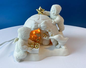 SnowBabies Dressing Igloo For Holidays. "I Will be Home for Christmas" Dept. 56. Seasonal Home Decor. Night Light.