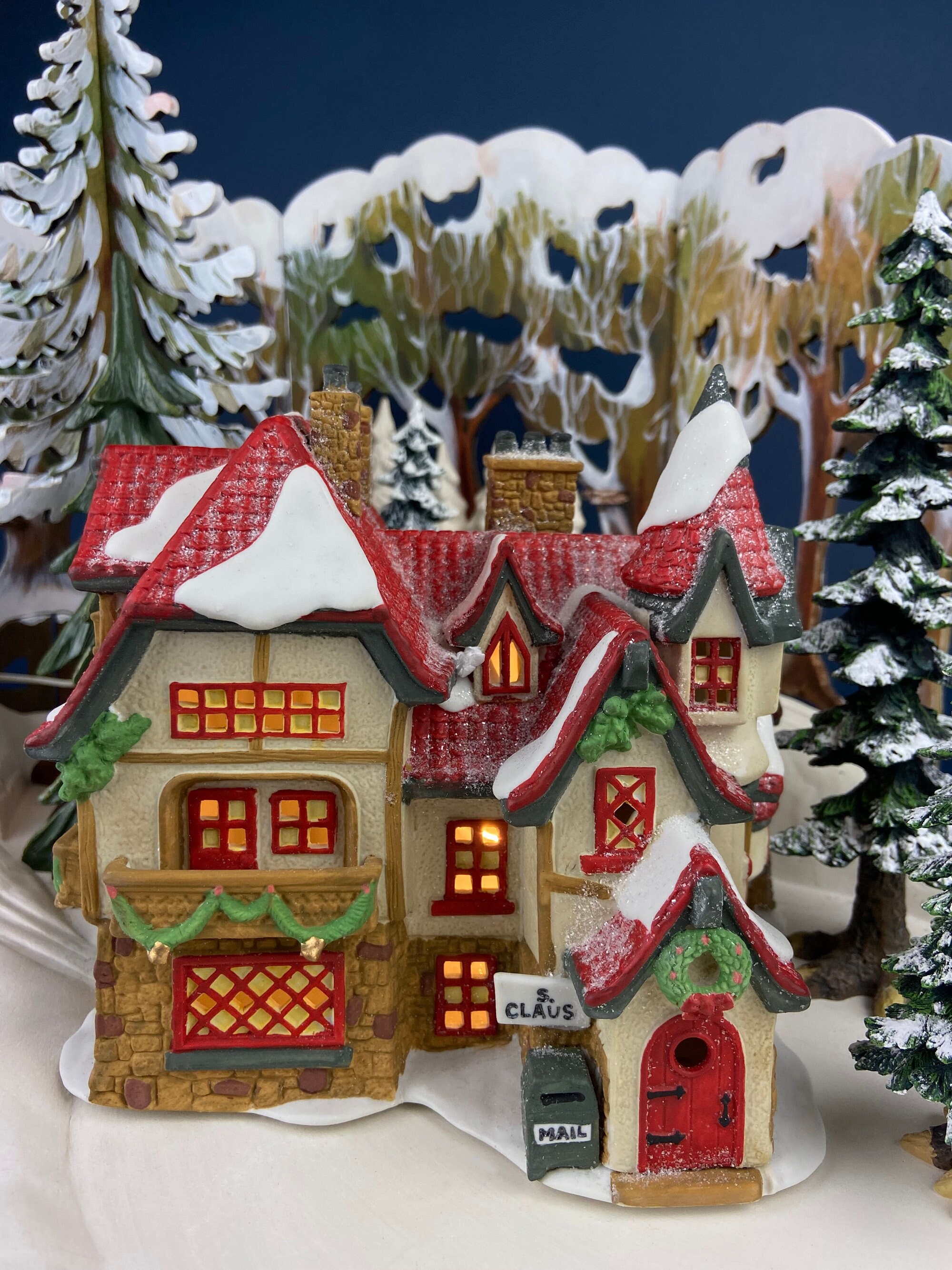 10+ Best Christmas Village Sets to Buy in 2022
