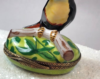 リモージュボックス　鳩 PXL_20241223_184657241.