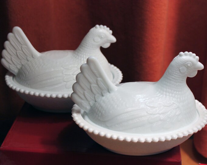 Milk Glass Butter Dish With Lid. Lid is With Hen Sitting on Nest. Milk