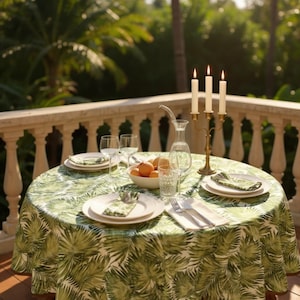 Handmade Green Palm Leaf Round Tablecloth – Tropical Coastal Decor – Boho Summer Table Cover for Dining & Outdoor