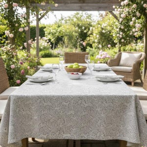 Ampia tovaglia jacquard con motivo boschivo / Quadrata e rettangolare con animali e botanici, dimensioni personalizzabili / Arredamento in stile country francese