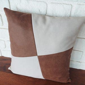 Montana brunbeige sammetstyg diagonalt mönster örngott i slitet läderlook/inflyttningspresent - 1 st bild 5