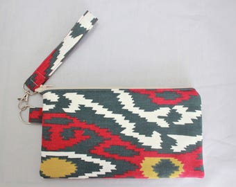 Wristlet Bow Clutch: Tribal Wave