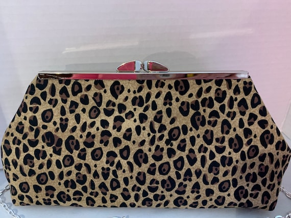 Leopard print sales clutch purse