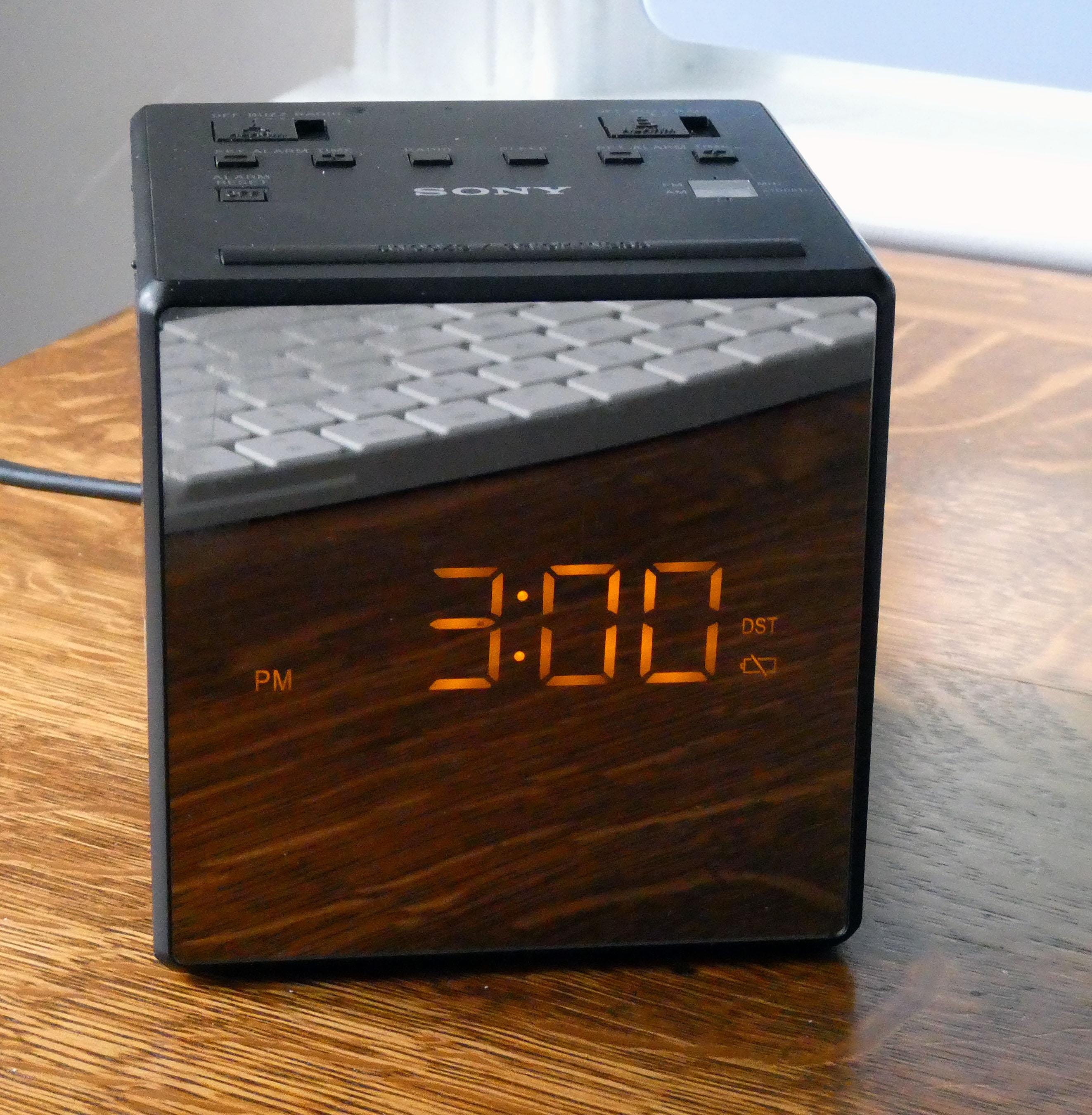 Sony Cube Clock Radio - Etsy