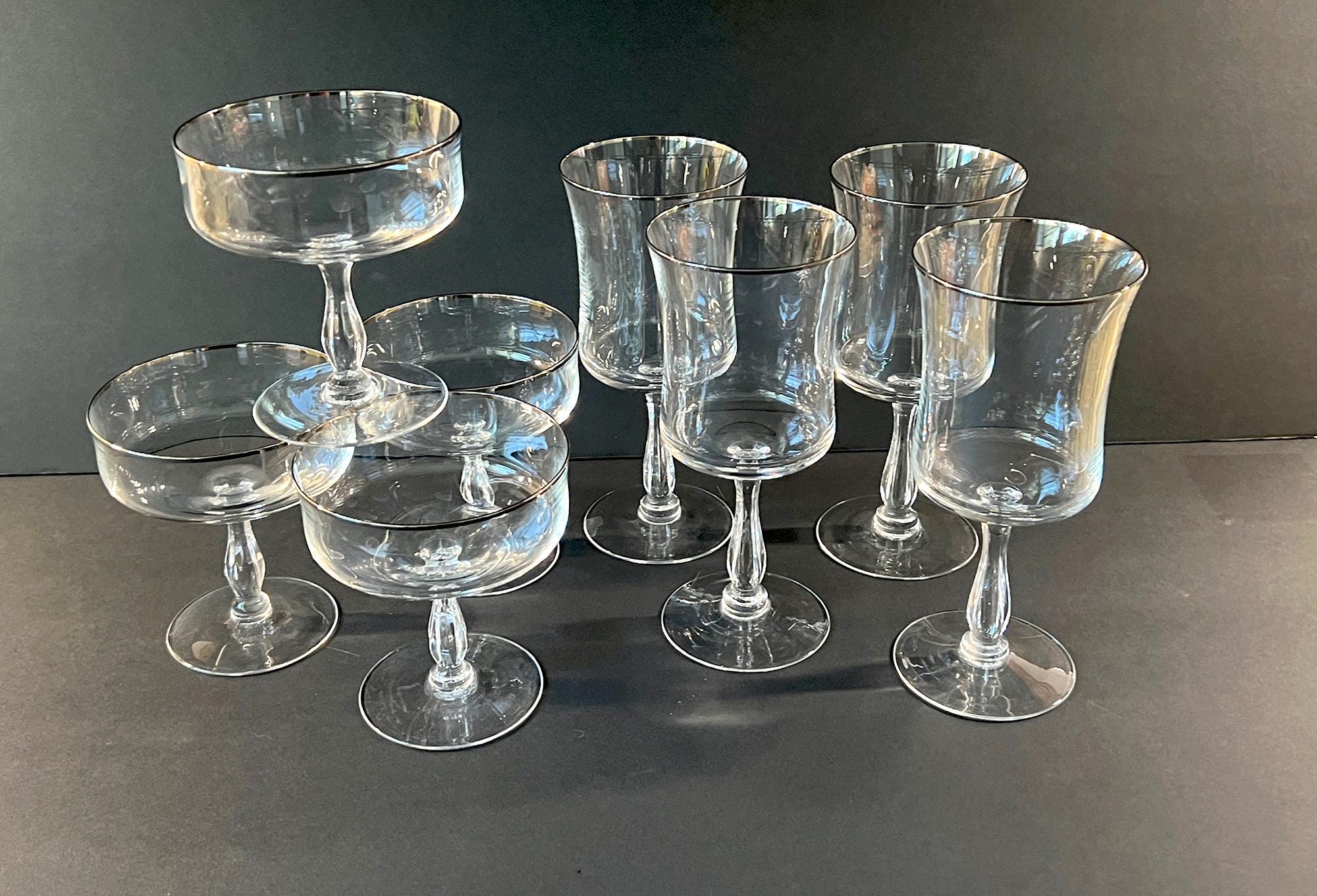 純銀　グラス　食器　ビィンテージ Vintage 1969 Wine Glass - Etsy