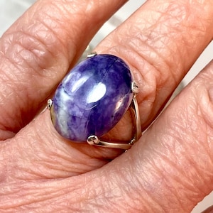 Anello in opale viola fiamma viola raro ad alta vibrazione, misura 7,925, con punta di cristallo di semi di stella, infuso con Reiki angelico, set regalo di guarigione