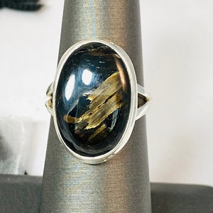 Nuummite Ring Sz. 6 Sorcerer&#39;s Stone, Magical, Nuummite Greenland Sterling Star  Seed Crystal Quartz Point, Healing Gift Set