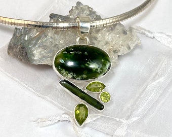 Chrome Chalcedony & Peridot Sterling Silver Pendant:  Jewelry