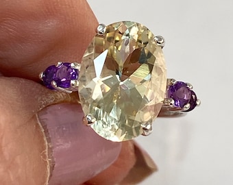Golden Ray! Beautiful Golden Labradorite Amethyst Sterling Silver Ring 6/7 with Lemurian quartz crystal, healing jewelry